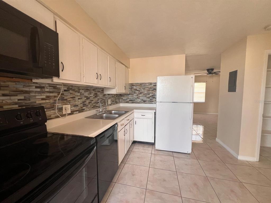 1665 West Oak Ridge Road, Unit C Orlando, FL 32809 - Photo 13 of 25