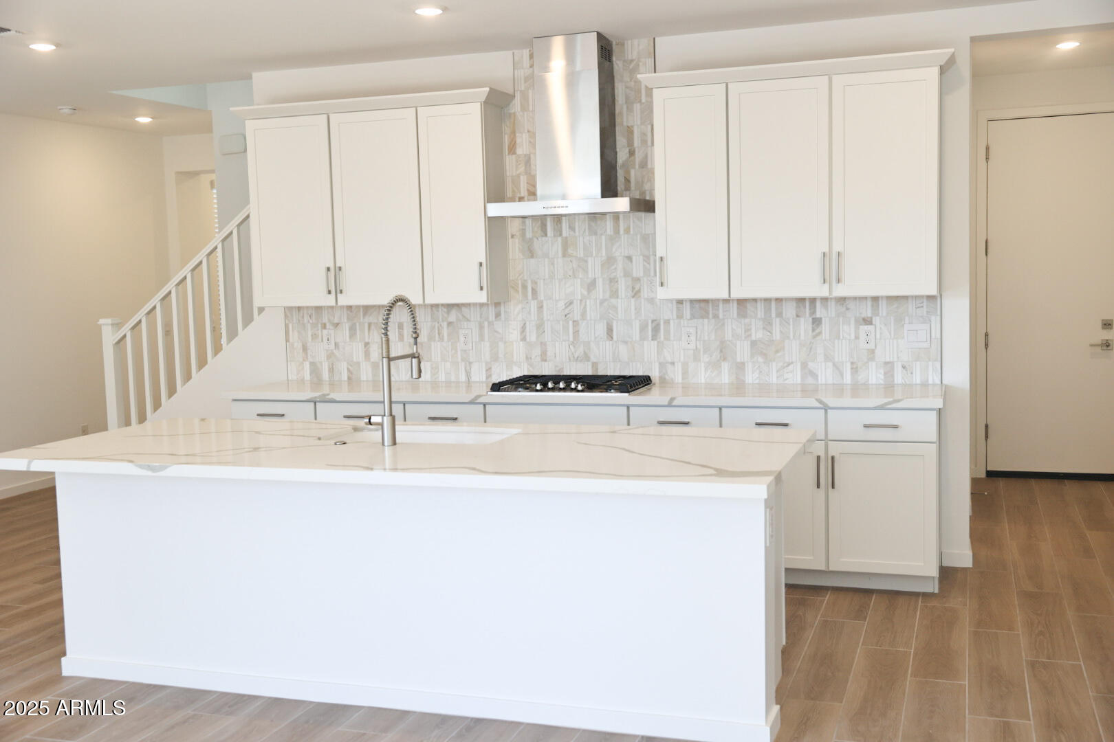 2428 West Rowel Road Phoenix, AZ 85085 - Photo 5 of 27 kitchen