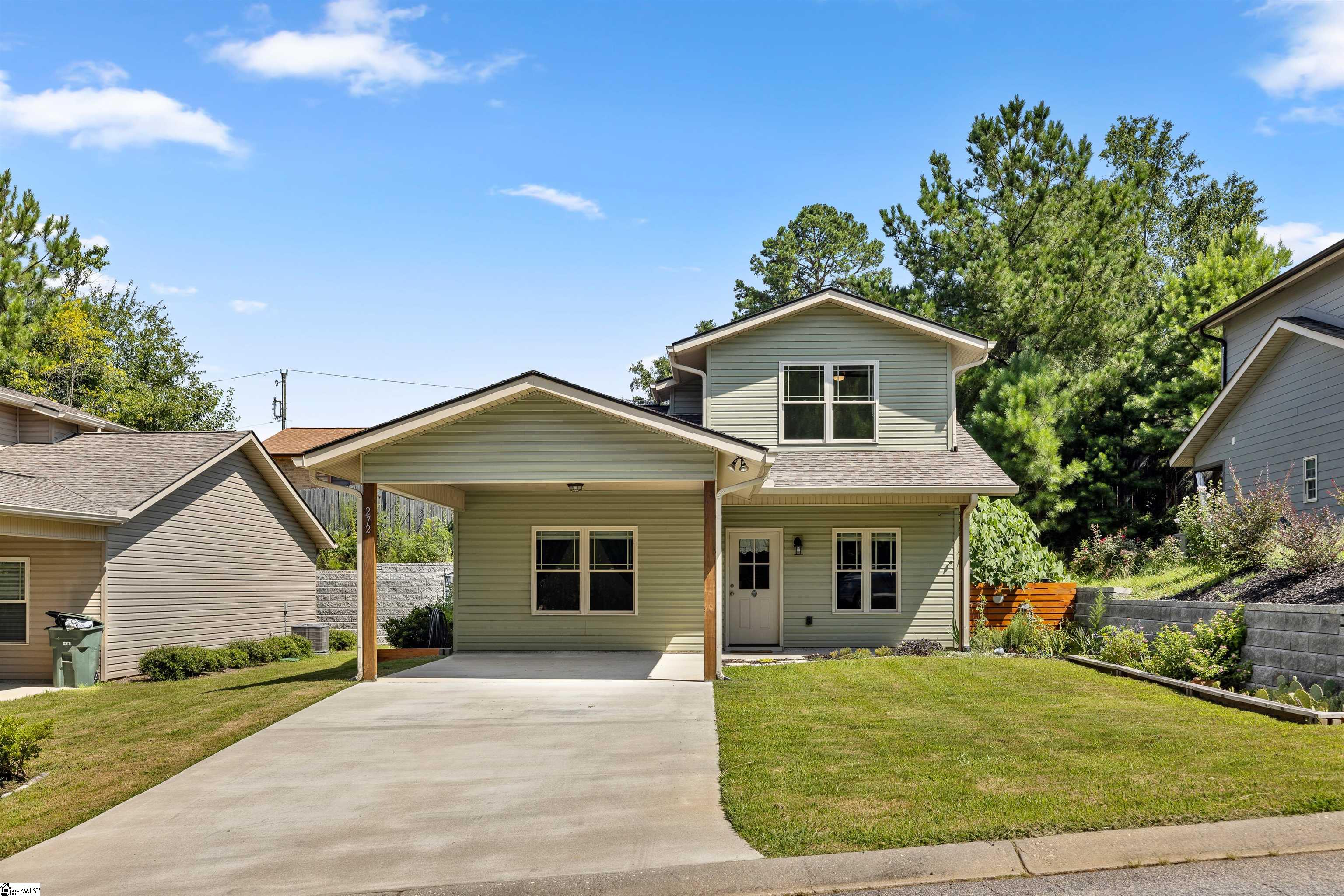 272 Lee Lane Seneca, SC 29678 - Photo 1 of 33