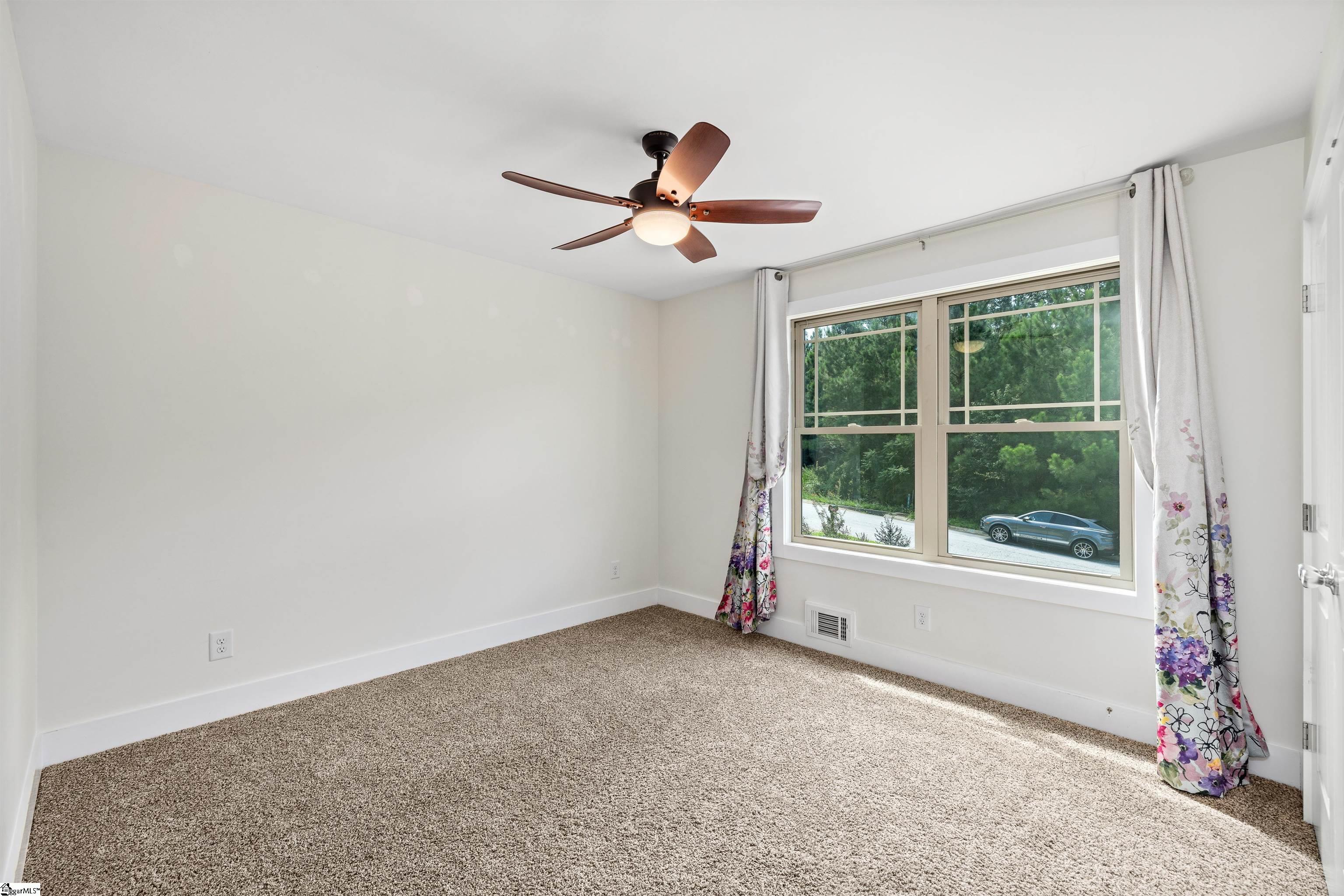 272 Lee Lane Seneca, SC 29678 - Photo 23 of 33