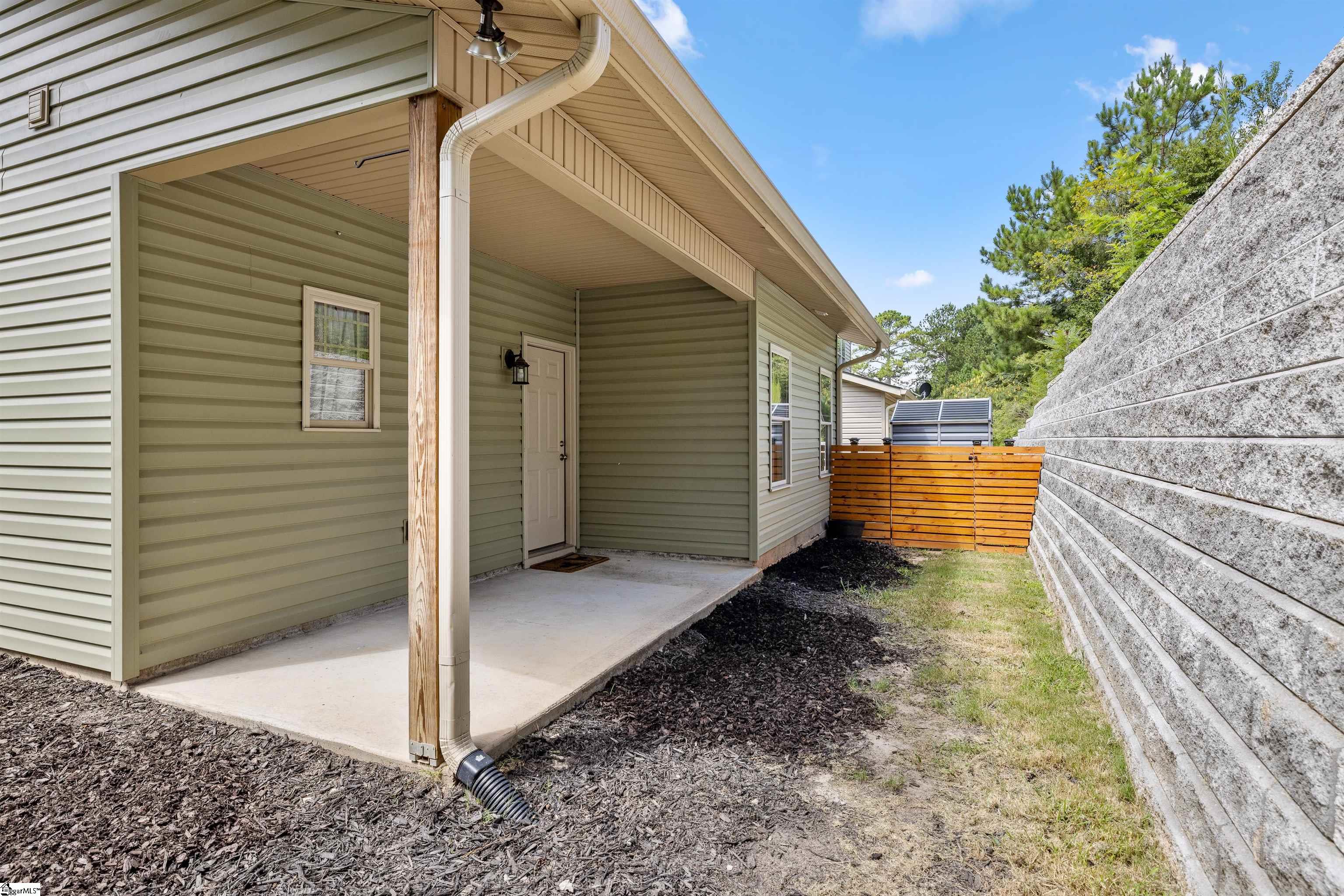 272 Lee Lane Seneca, SC 29678 - Photo 29 of 33