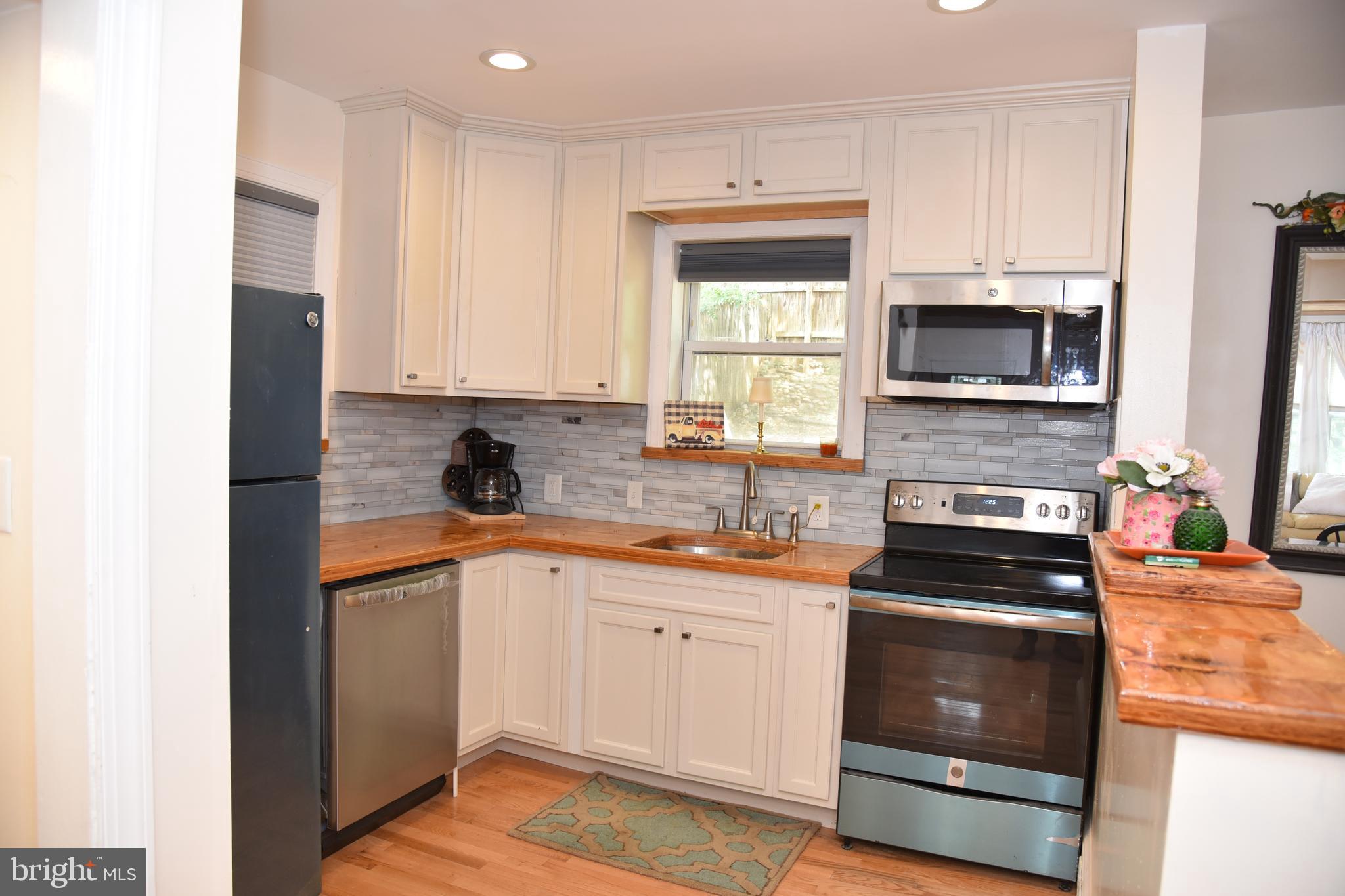 3211 South Glebe Road Arlington, VA 22202 - Photo 11 of 46