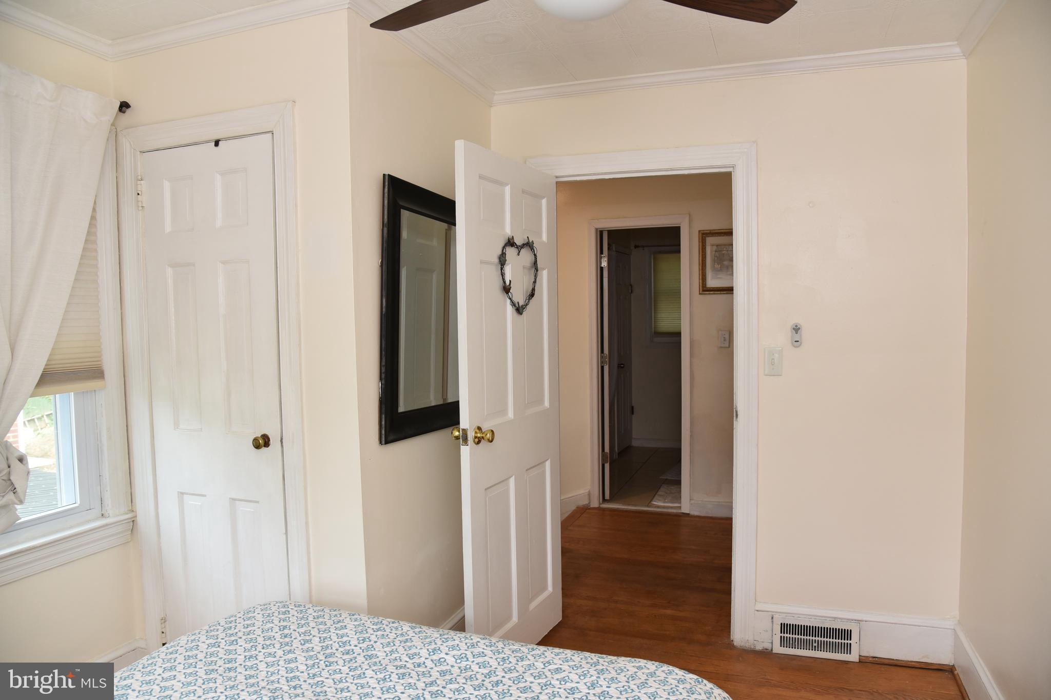 3211 South Glebe Road Arlington, VA 22202 - Photo 30 of 46