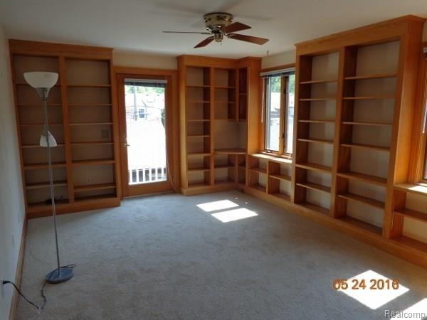 292 Moran Road Grosse Pointe, MI 48236 - Photo 36 of 45 DSC01856 (600x450).jpg