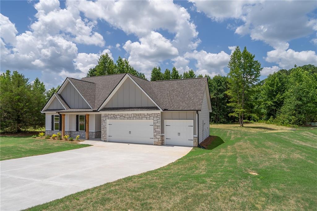 208 Squirrel Run Good Hope, GA 30641 - Photo 4 of 56