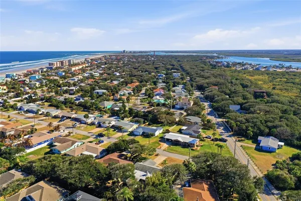 an aerial view of multiple house