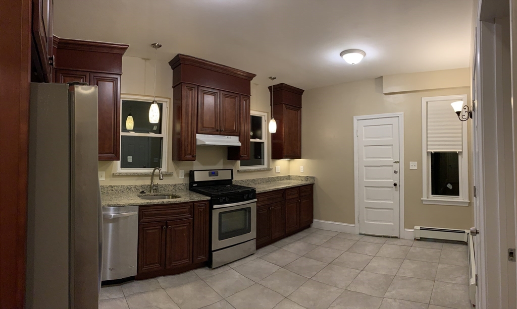 11 I Street, Unit 2 Boston, MA 02127 - Photo 3 of 14