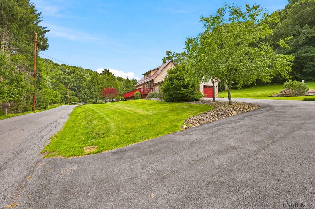 313 Naylor Road Johnstown, PA 15906 - Photo 2 of 49 Gallery Image 2