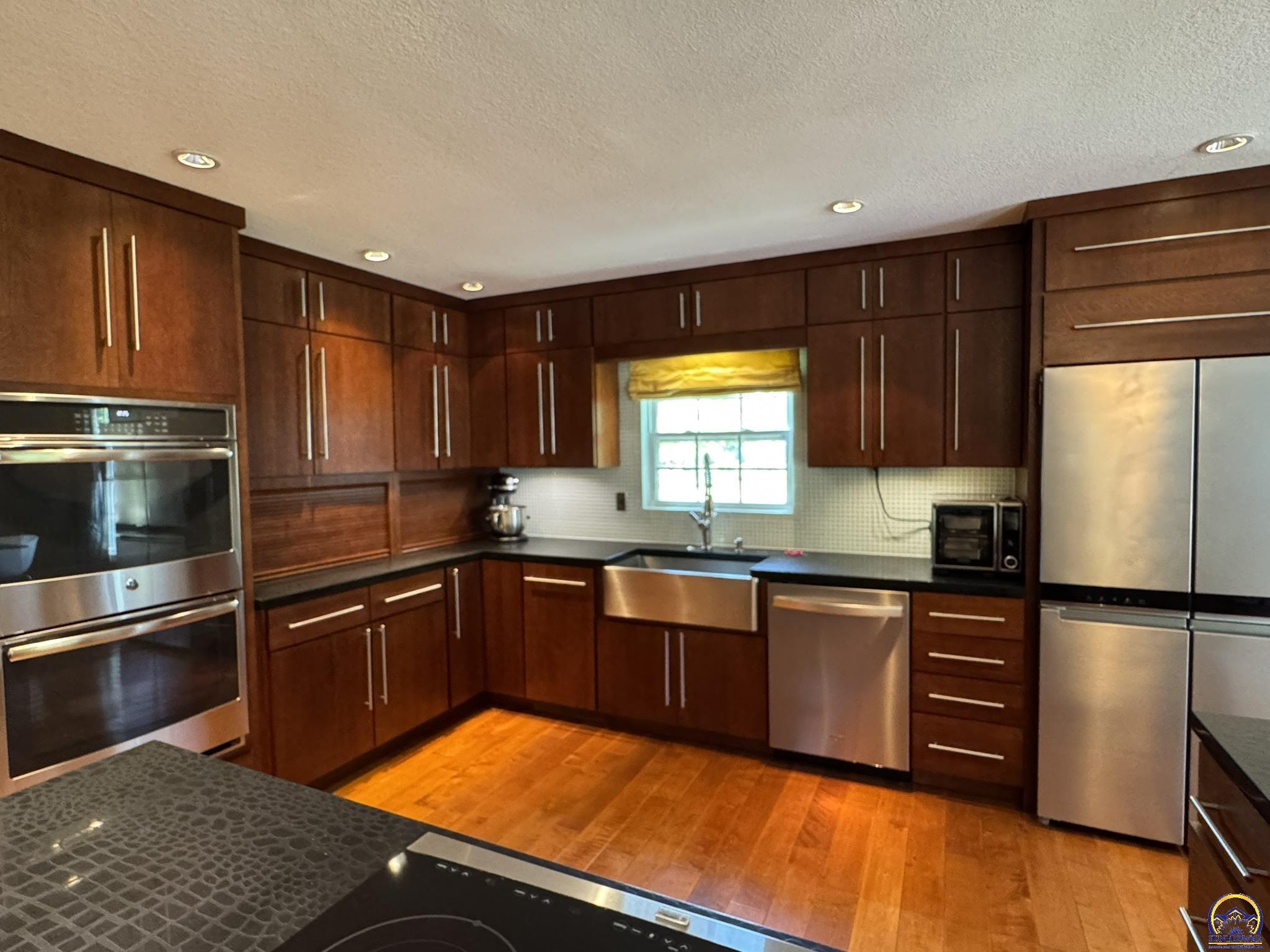 4415 Southeast West Edge Road Topeka, KS 66609 - Photo 23 of 90