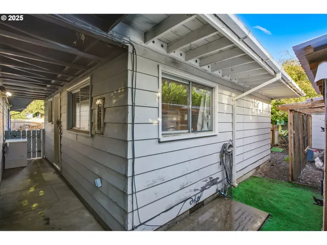 $539,000 | 1483 Barton Street, Eugene, OR 97404