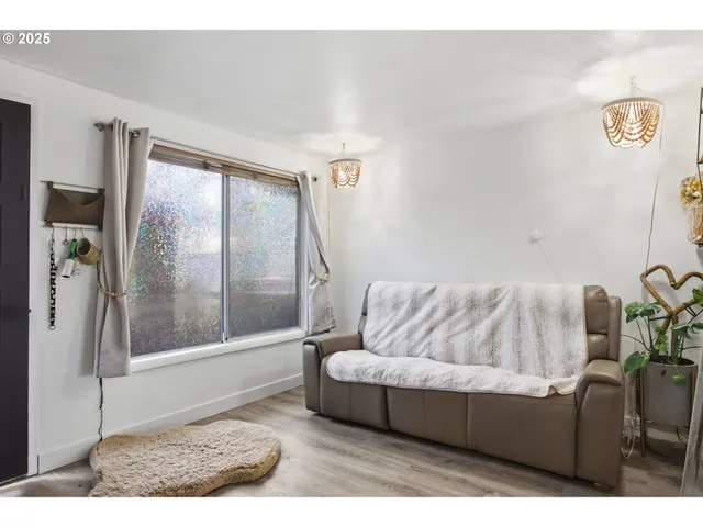 $539,000 | 1483 Barton Street, Eugene, OR 97404