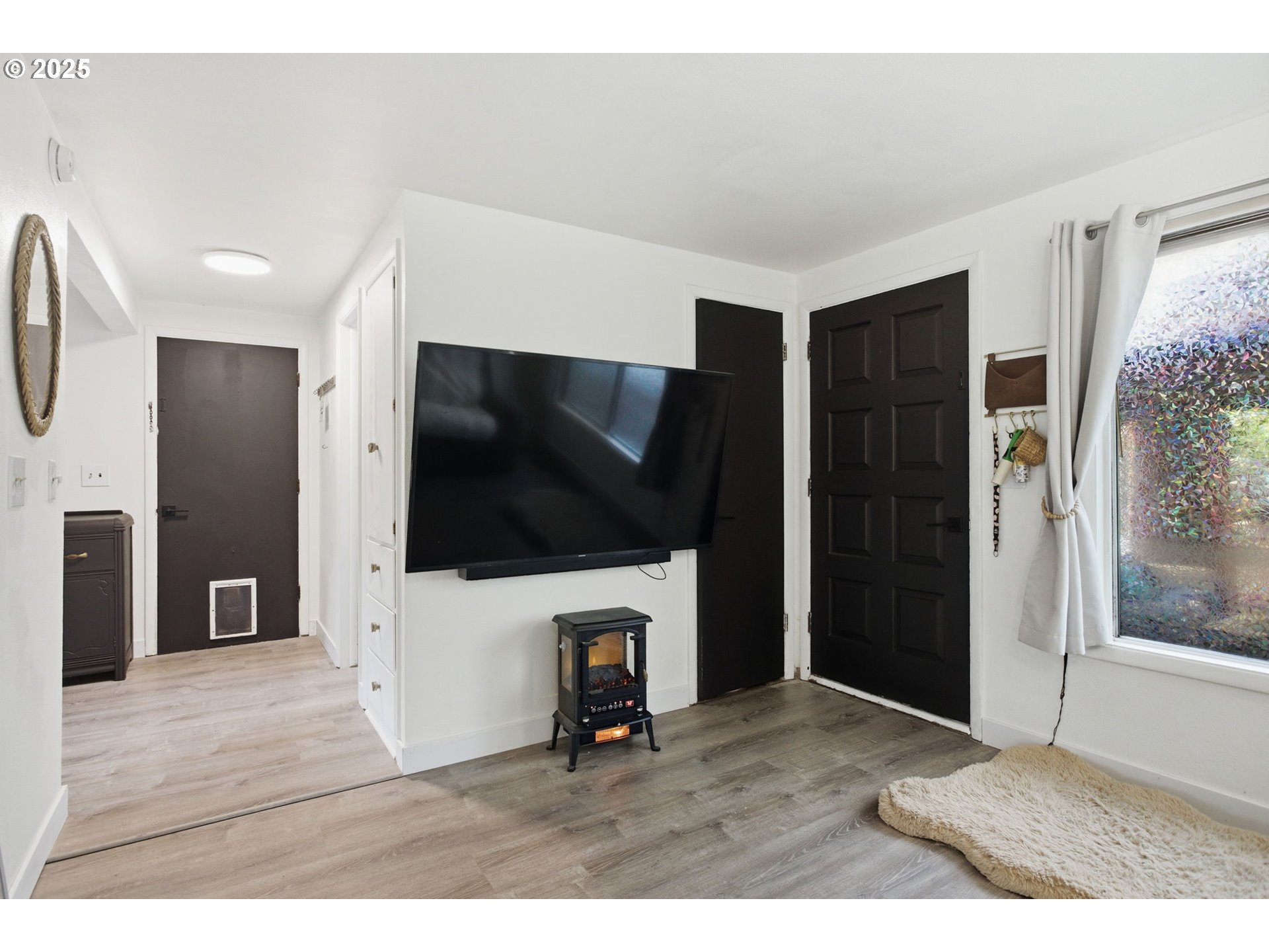 1483 Barton Street Eugene, OR 97404 - Photo 22 of 43