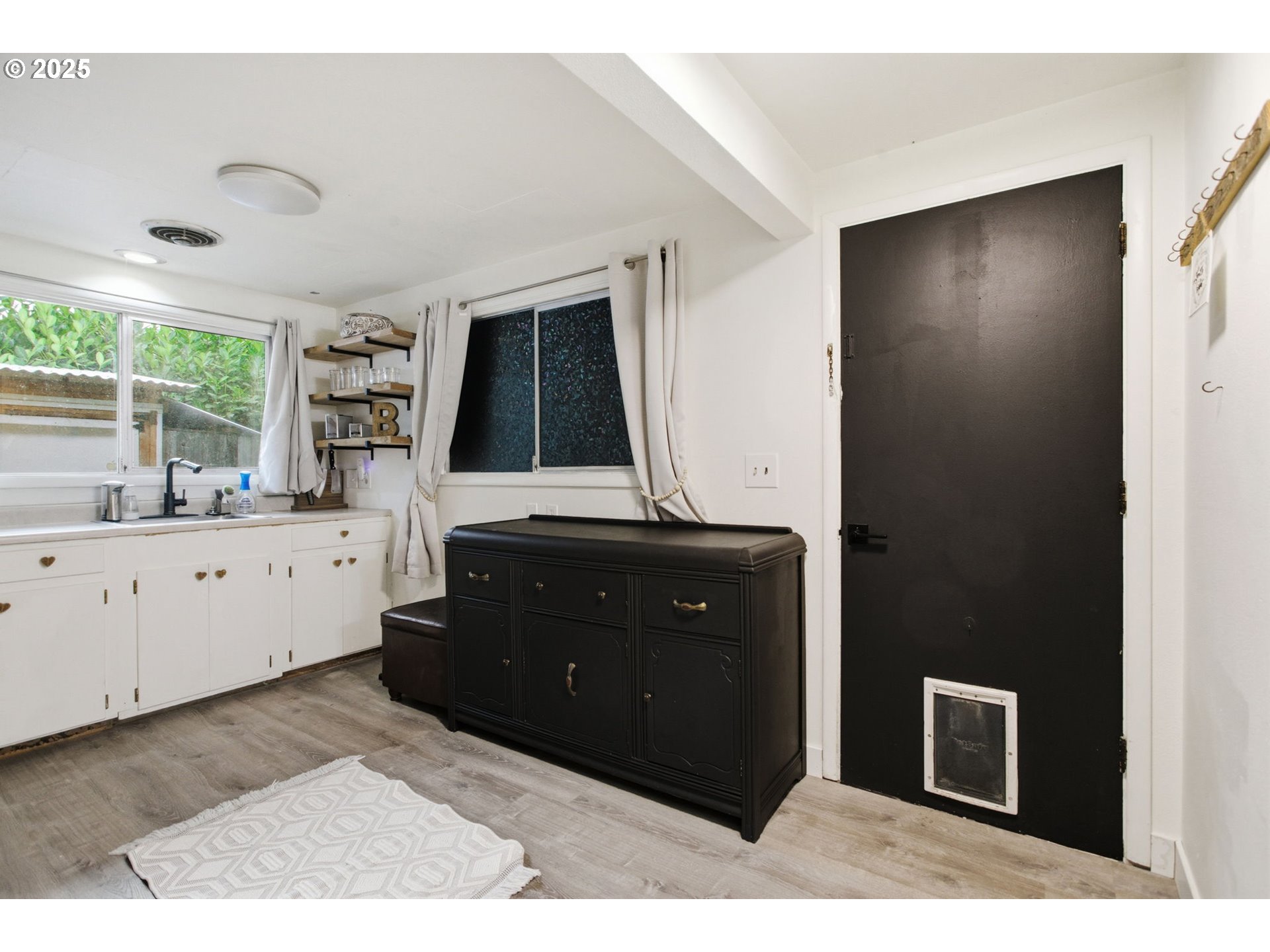 1483 Barton Street Eugene, OR 97404 - Photo 25 of 43