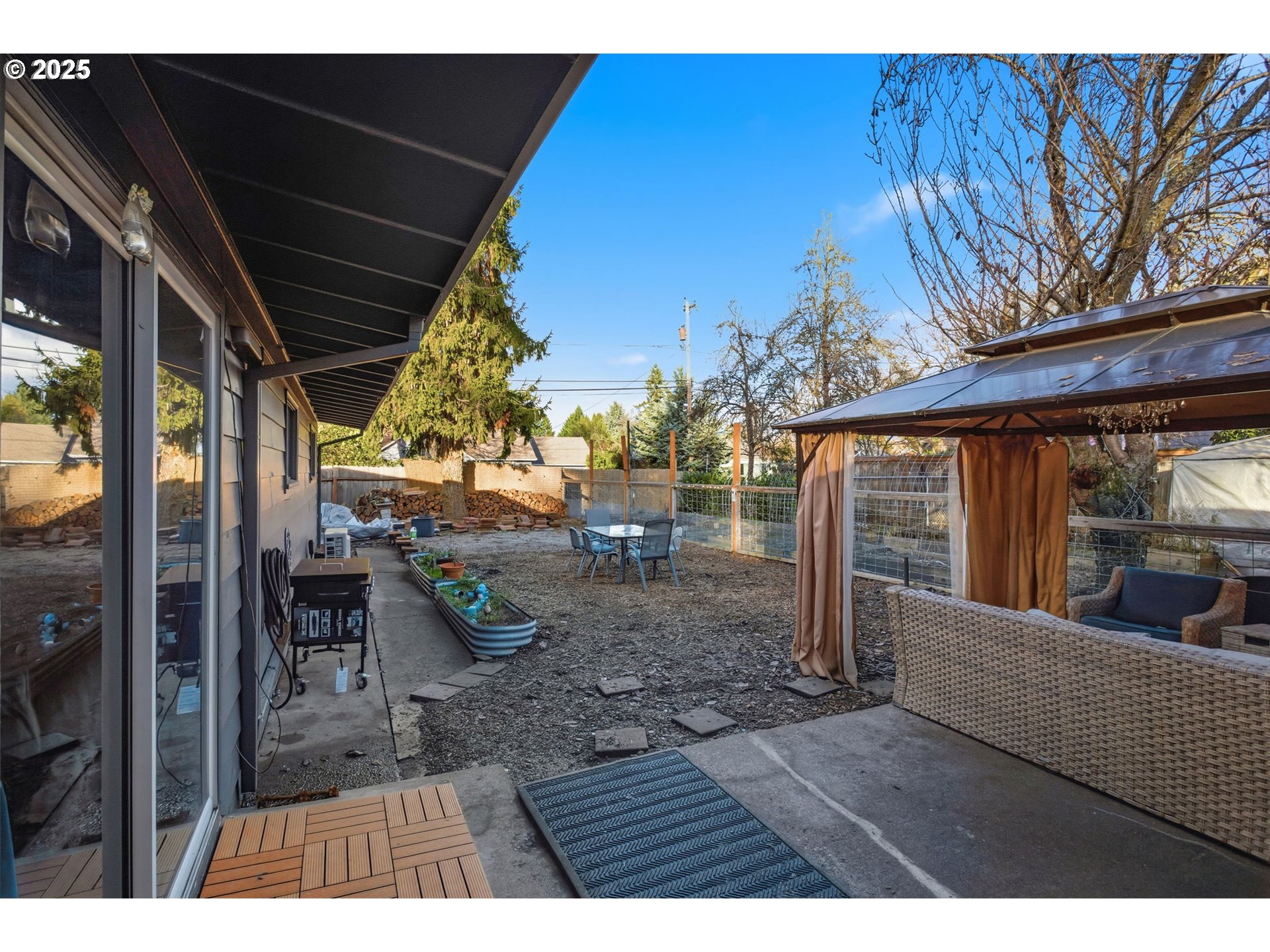 1483 Barton Street Eugene, OR 97404 - Photo 35 of 43