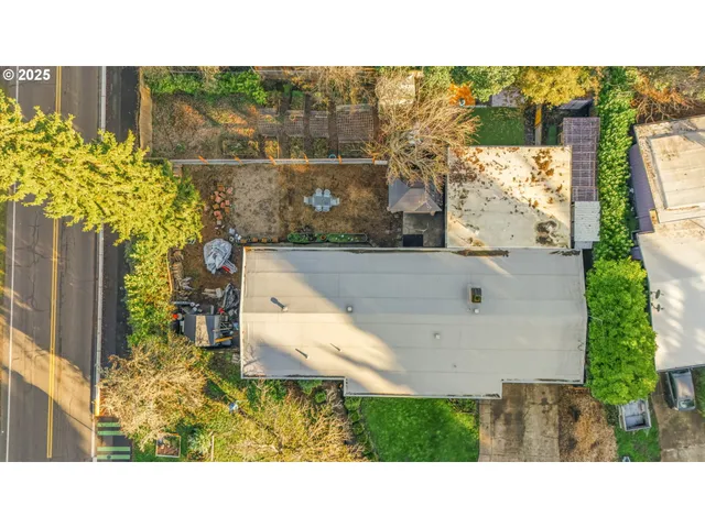 $539,000 | 1483 Barton Street, Eugene, OR 97404