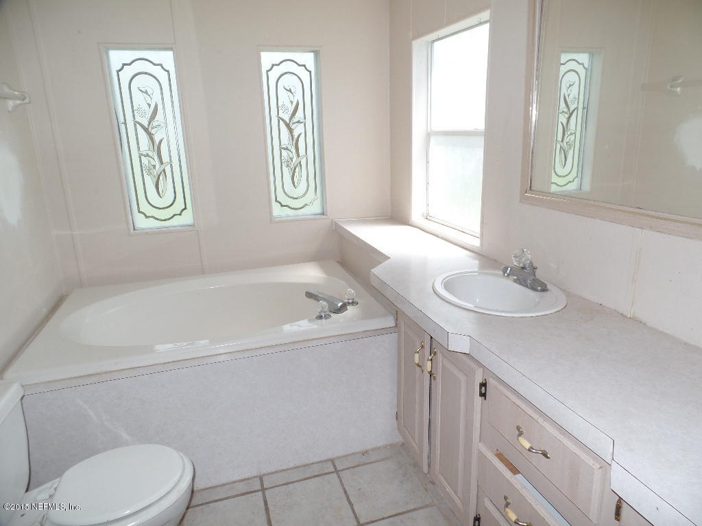 7120 Southwest 107th Way Hampton, FL 32044 - Photo 19 of 21 SAM_4946