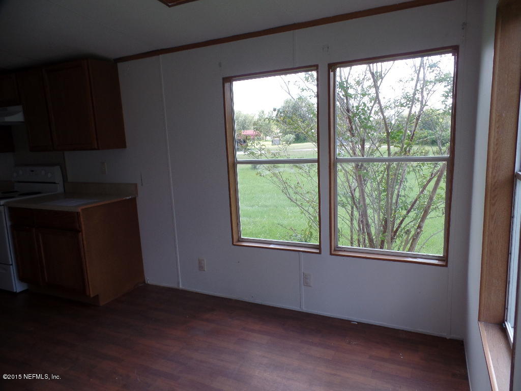 7120 Southwest 107th Way Hampton, FL 32044 - Photo 10 of 21 SAM_4917