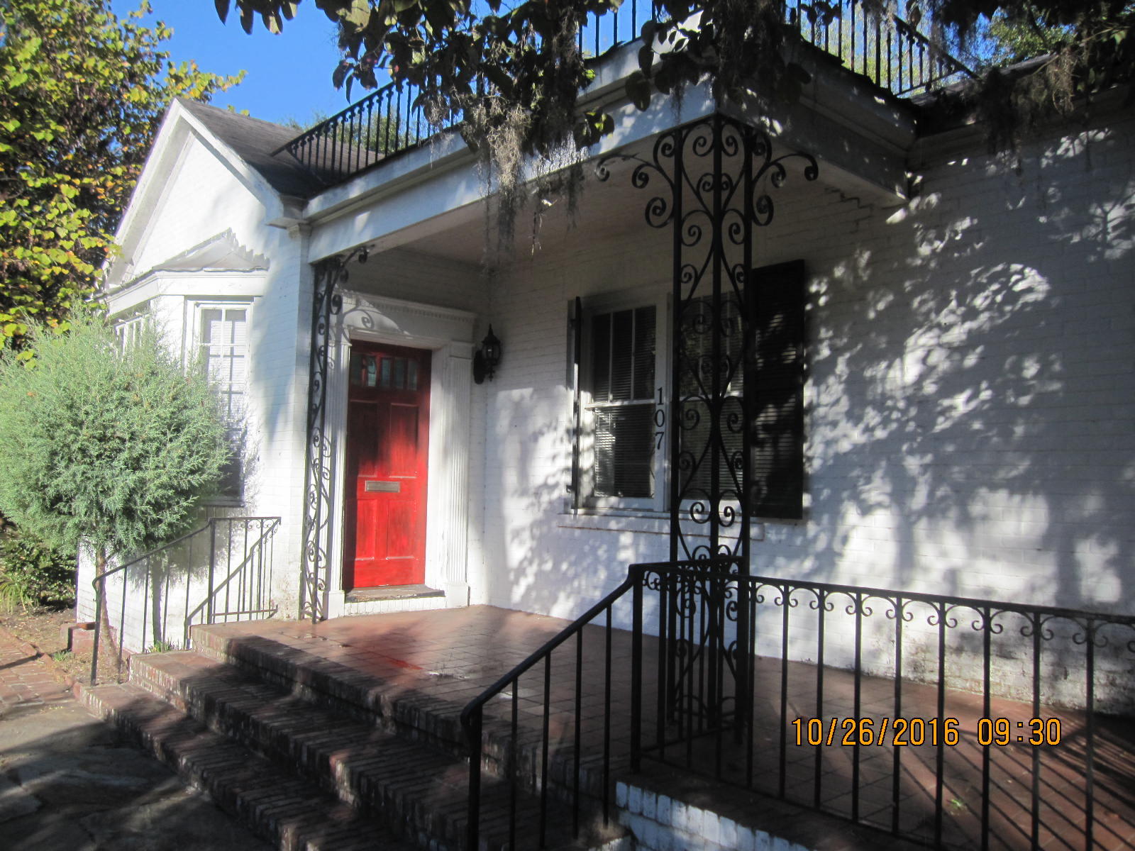 107 Bellinger Street Walterboro, SC 29488 - Photo 1 of 34 IMG_4909