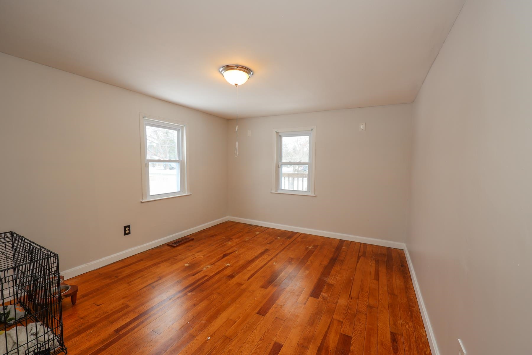 31 Lowell Road Salem, NH 03079 - Photo 23 of 38
