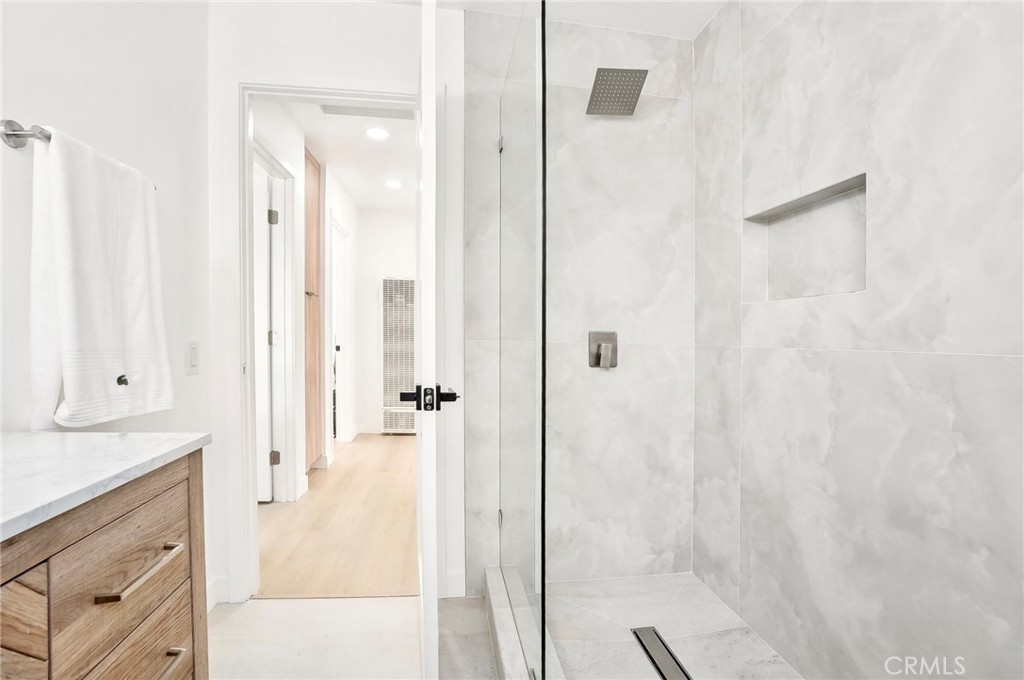 9203 Chaney Avenue Downey, CA 90240 - Photo 22 of 52