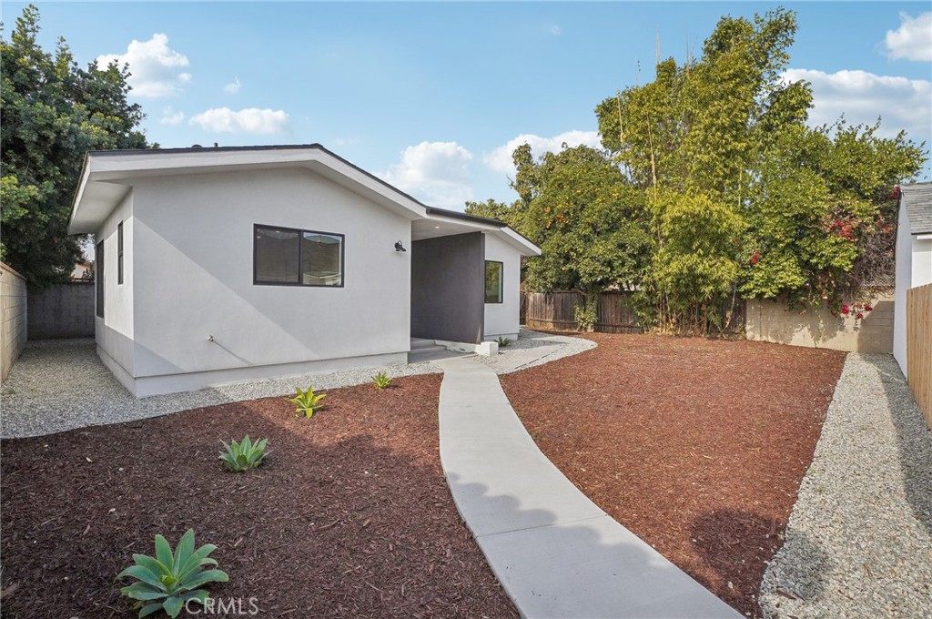 9203 Chaney Avenue Downey, CA 90240 - Photo 26 of 52