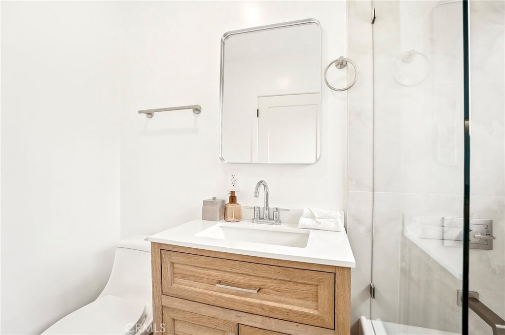 9203 Chaney Avenue Downey, CA 90240 - Photo 47 of 52