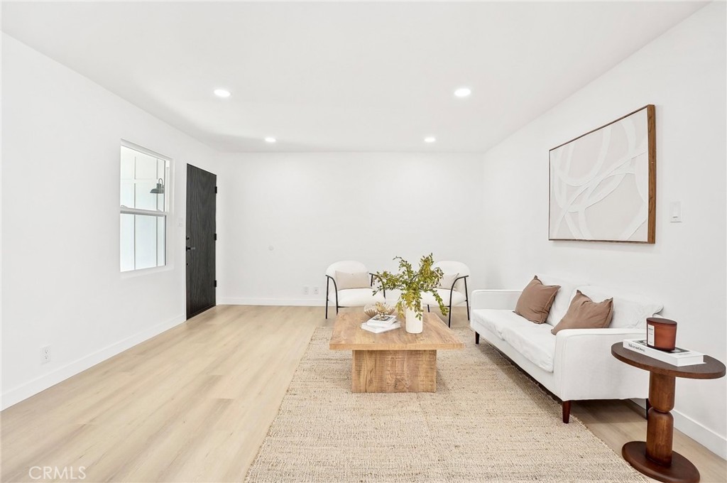 9203 Chaney Avenue Downey, CA 90240 - Photo 8 of 52