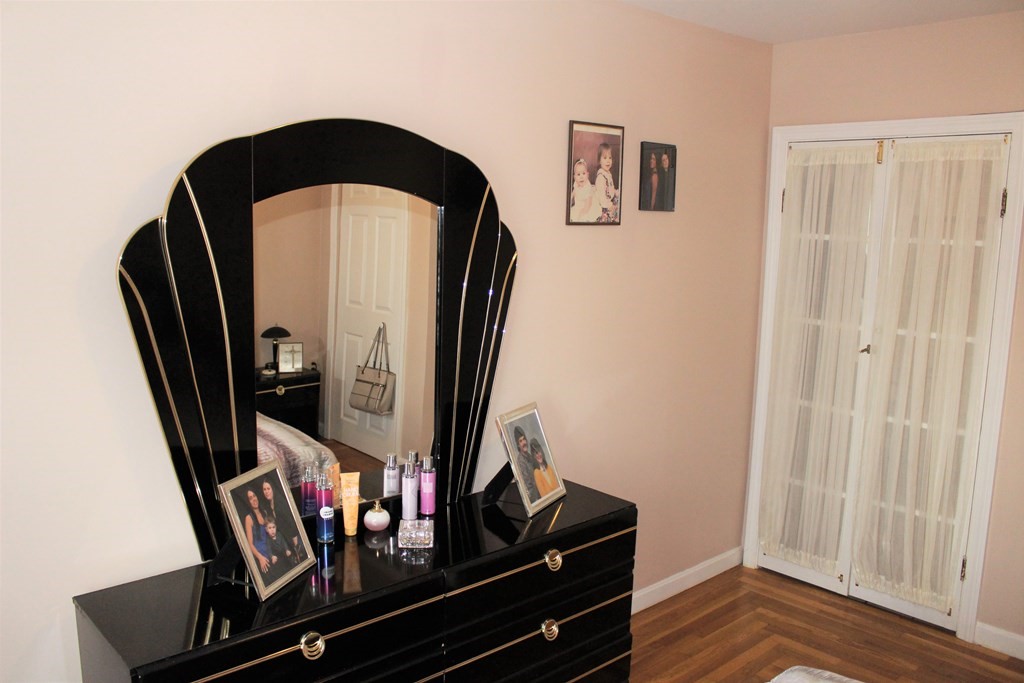 30 Mason Street Warren, RI 02885 - Photo 11 of 31 Gallery Image 11