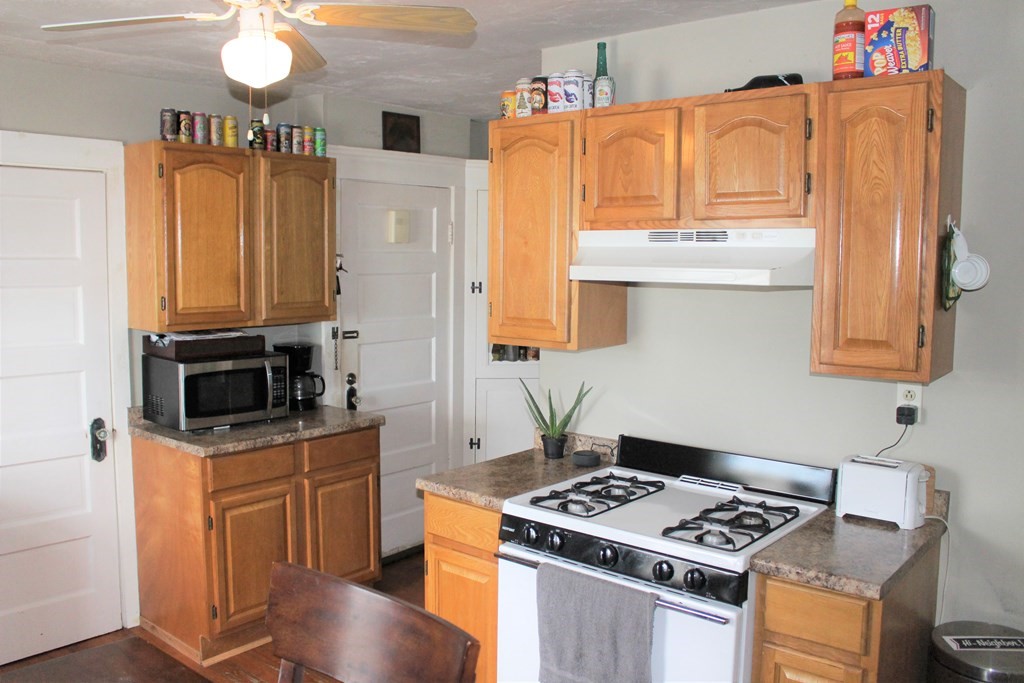 30 Mason Street Warren, RI 02885 - Photo 13 of 31 Gallery Image 13