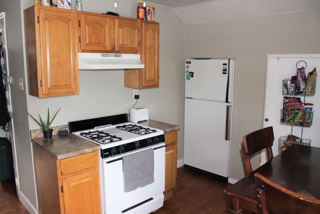 30 Mason Street Warren, RI 02885 - Photo 16 of 31 Gallery Image 16