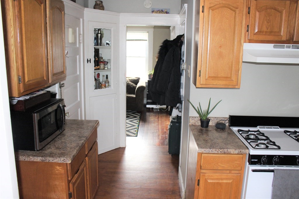30 Mason Street Warren, RI 02885 - Photo 17 of 31 Gallery Image 17