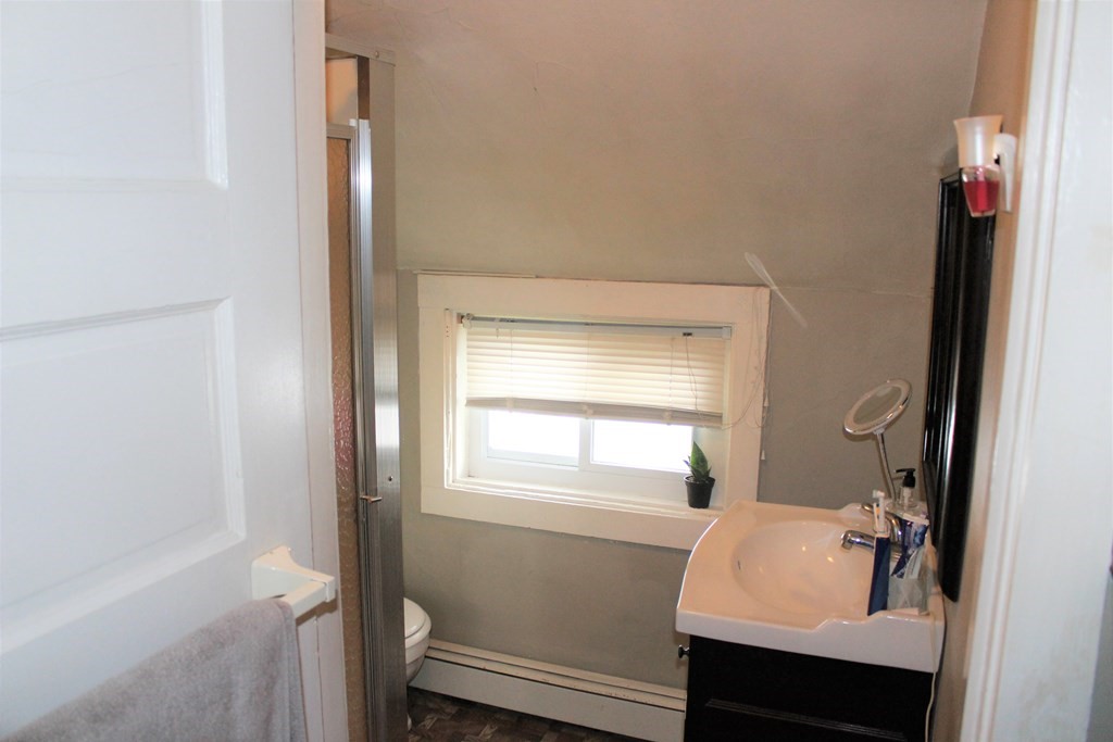 30 Mason Street Warren, RI 02885 - Photo 18 of 31 Gallery Image 18