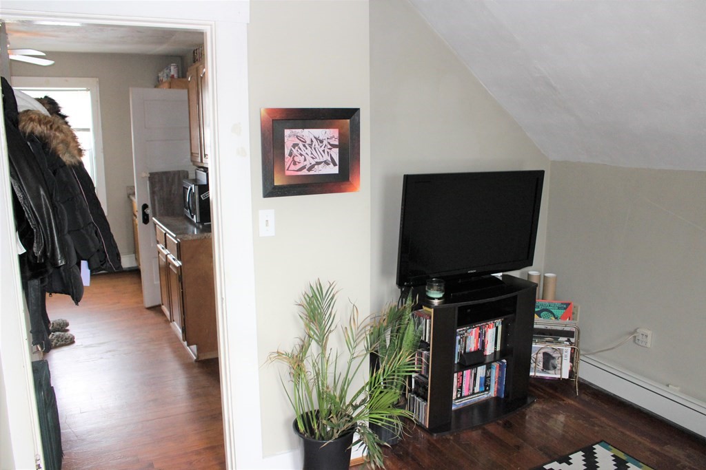 30 Mason Street Warren, RI 02885 - Photo 20 of 31 Gallery Image 20