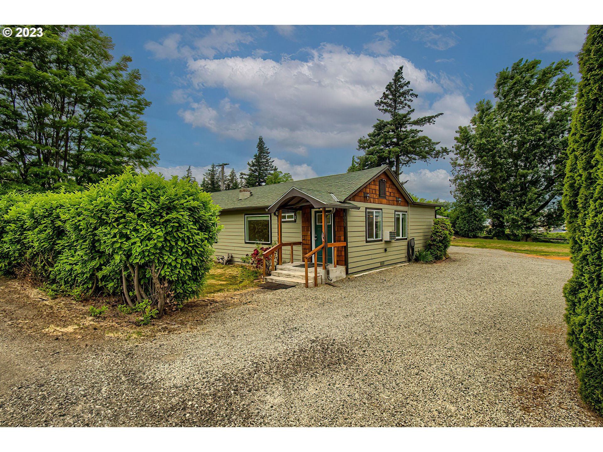 1035 Forest Lane Cascade Locks, OR 97014 - Photo 26 of 33 Gallery Image 26