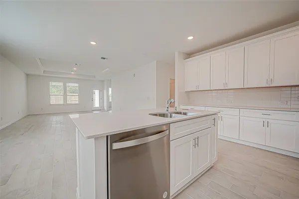 $2,290 | 7138 Glennwick Grv Lane, Richmond, TX 77469