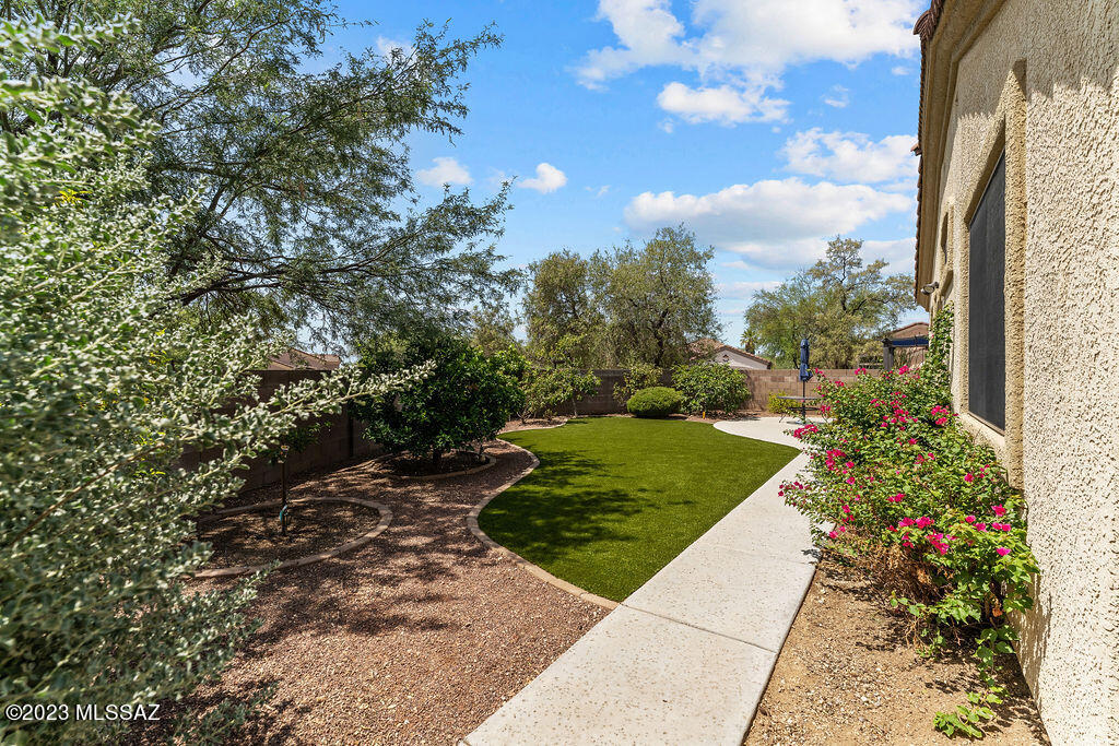 5204 North Spring Pointe Place Tucson, AZ 85749 - Photo 7 of 43 Gallery Image 7