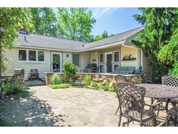 34 Naves Road Hampton, NH 03842 - Photo 1 of 1