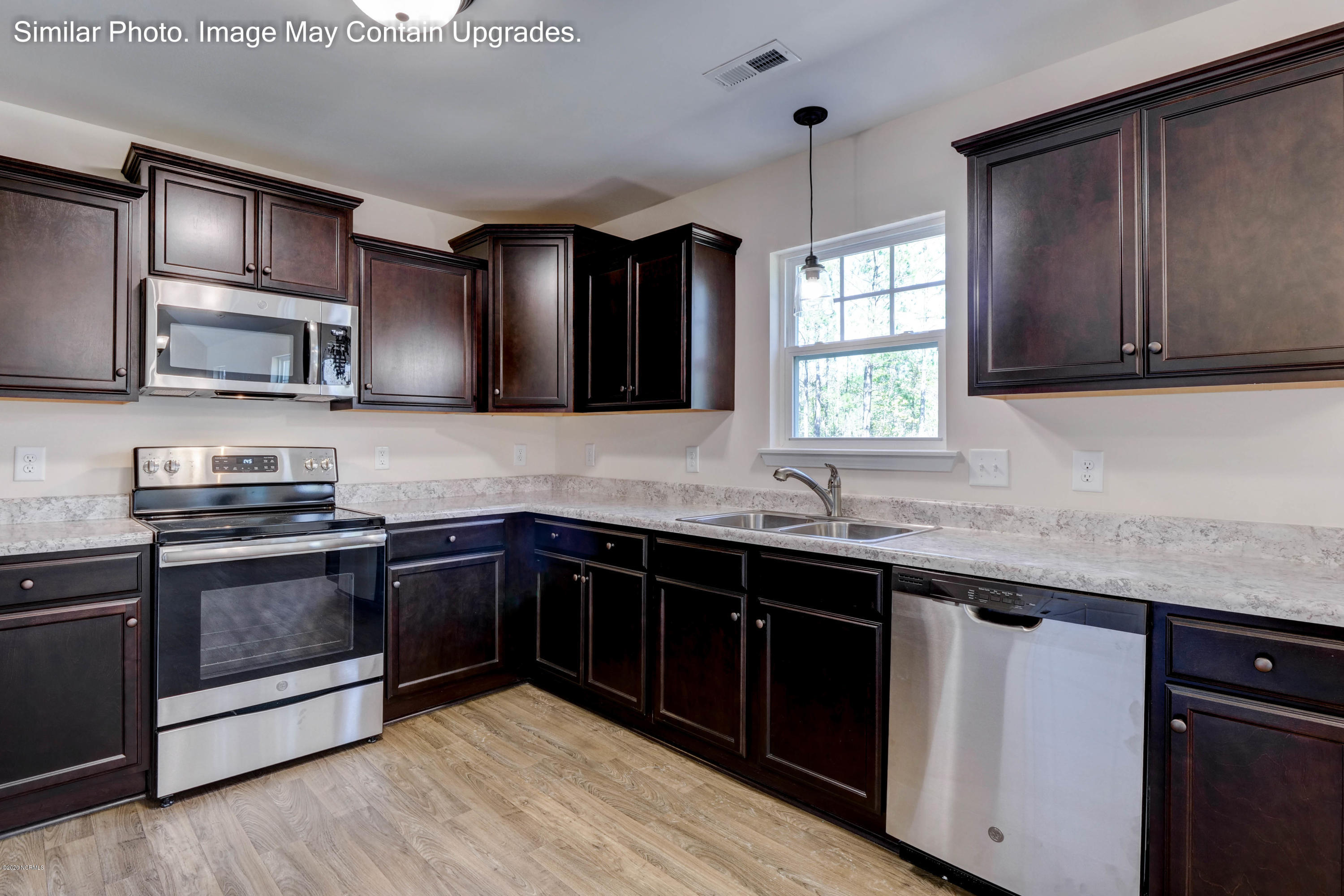 159 Baysden Road Chinquapin, NC 28521 - Photo 16 of 33 Kitchen