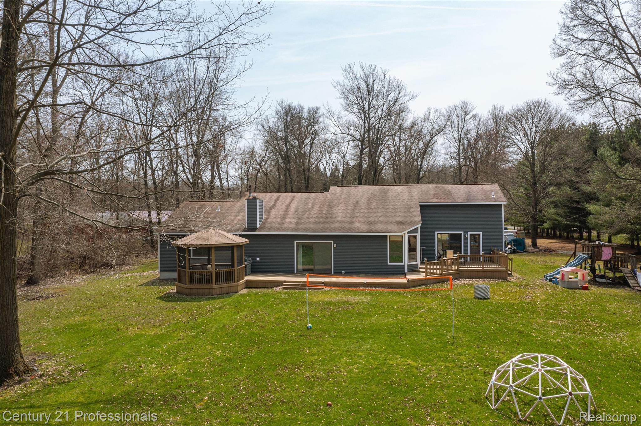 40760 Harris Road Belleville, MI 48111 - Photo 26 of 41 40760 Harris-26.jpg