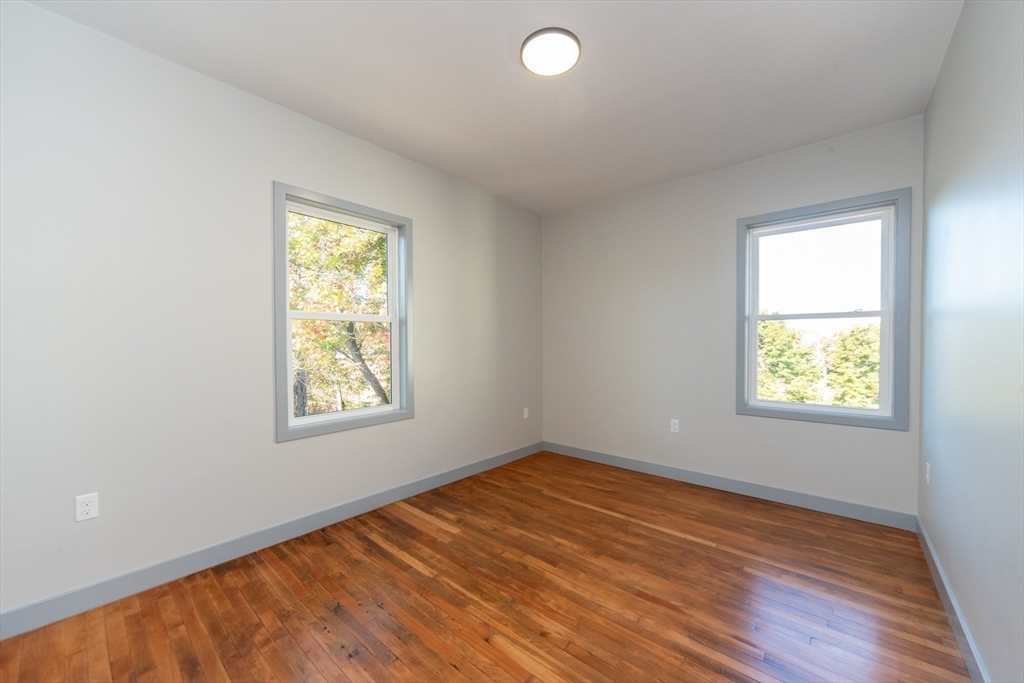 115-117 Mechanic Street, Unit 3 Clinton, MA 01510 - Photo 11 of 18