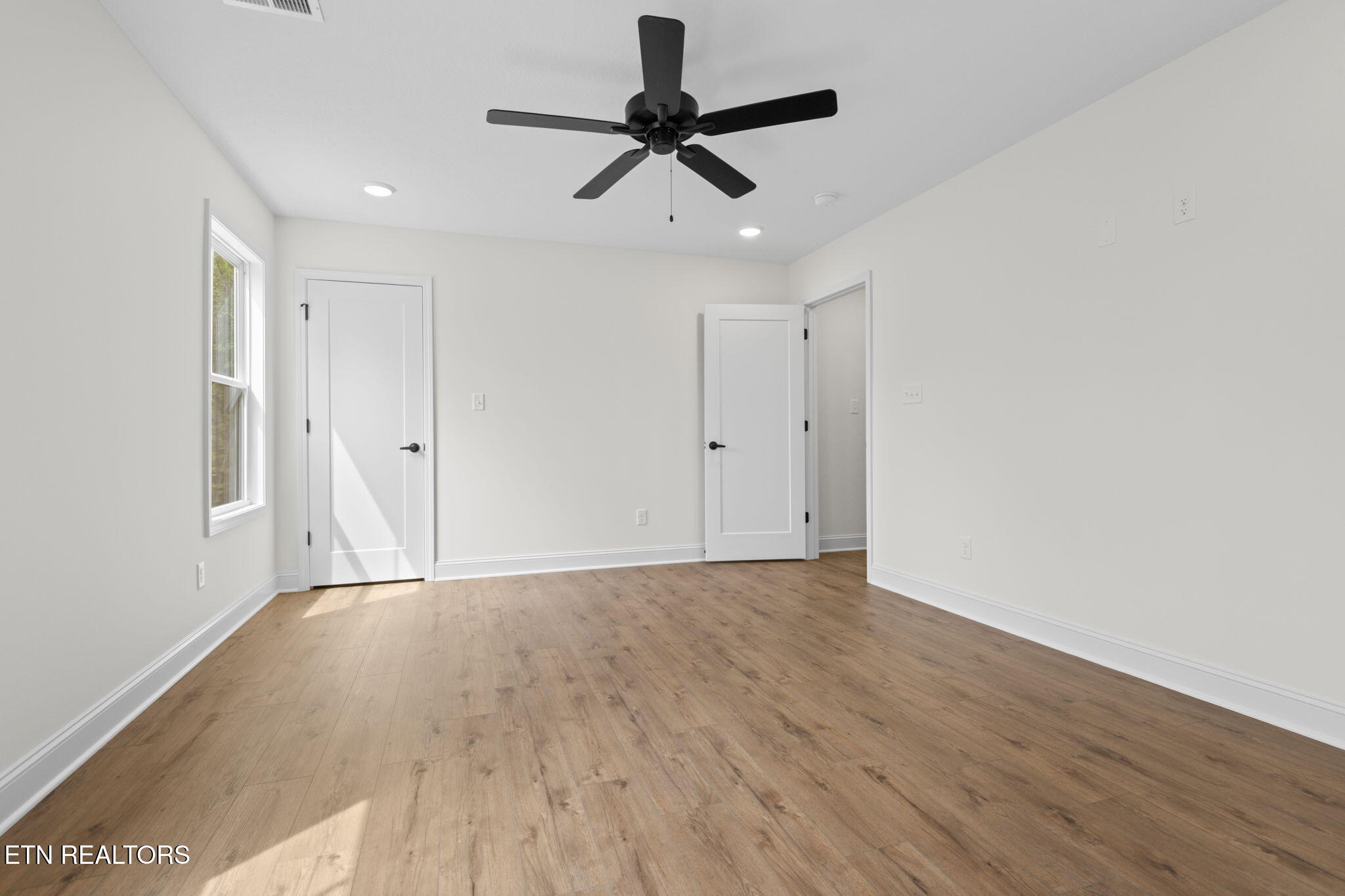 159 Edgewood Heights Lane Powell, TN 37849 - Photo 27 of 43 49-web-or-mls-159 Edgewood Heights-94