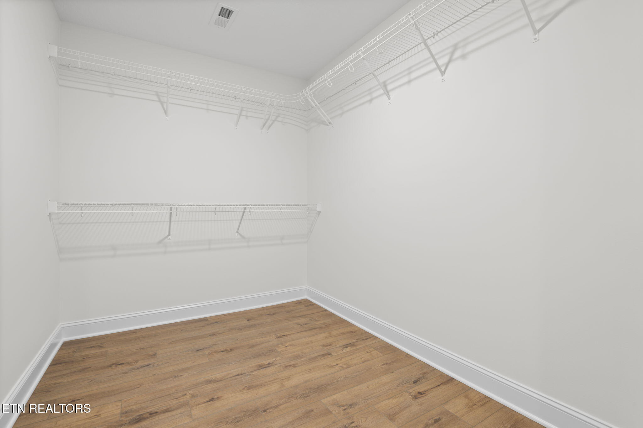 159 Edgewood Heights Lane Powell, TN 37849 - Photo 31 of 43 44-web-or-mls-159 Edgewood Heights-79