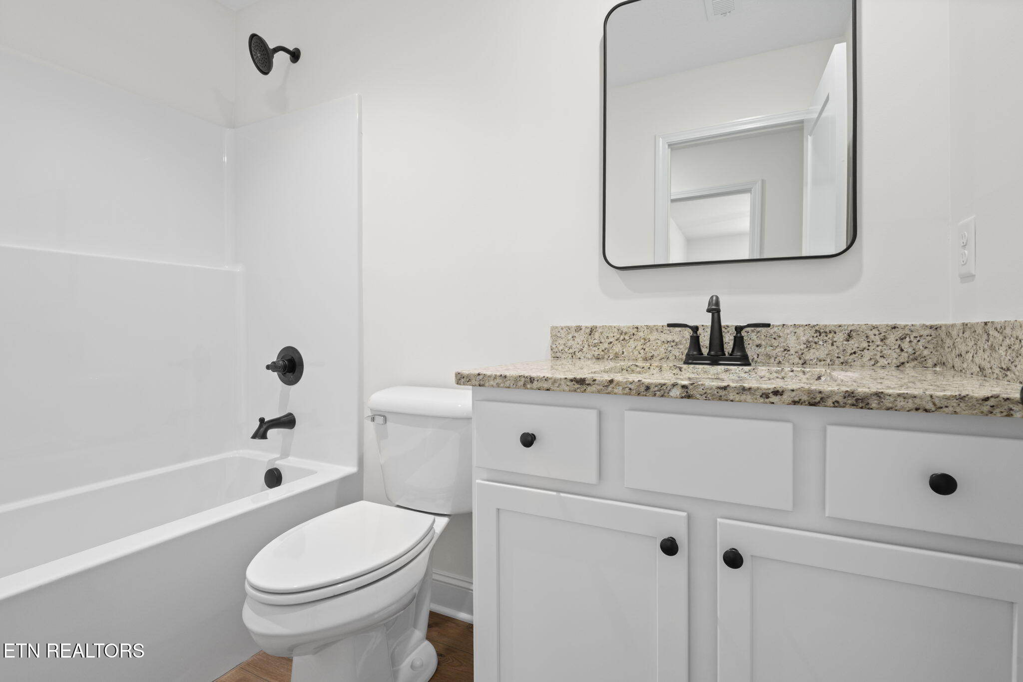 159 Edgewood Heights Lane Powell, TN 37849 - Photo 32 of 43 50-web-or-mls-159 Edgewood Heights-99