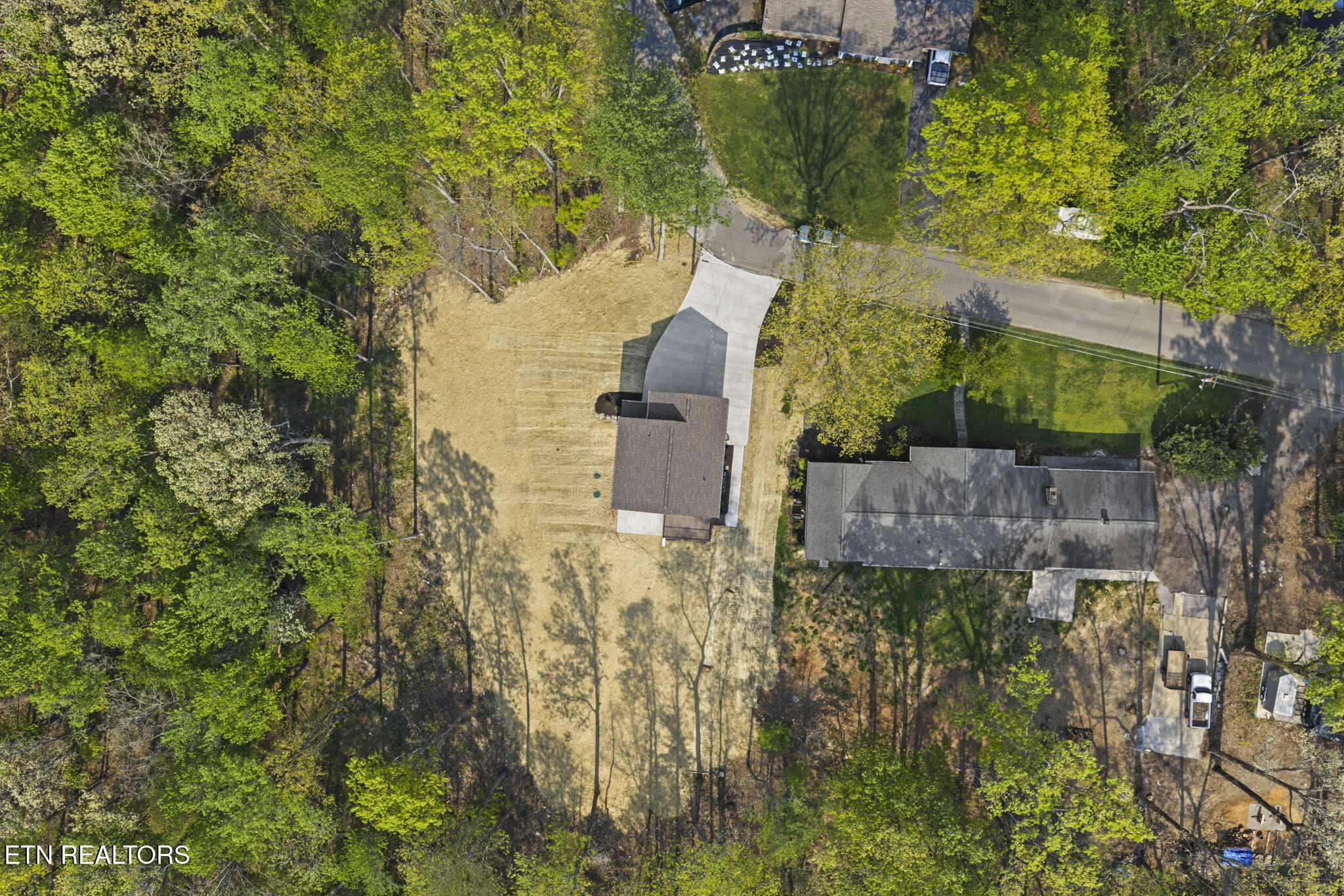 159 Edgewood Heights Lane Powell, TN 37849 - Photo 7 of 43 29-web-or-mls-159 Edgewood Heights-231