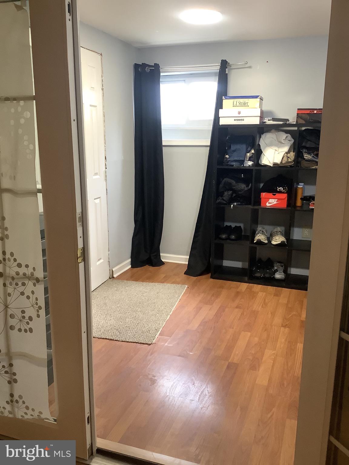 9101 Spring Acres Road Clinton, MD 20735 - Photo 16 of 23 LL CLOSET/SITTING ROOM