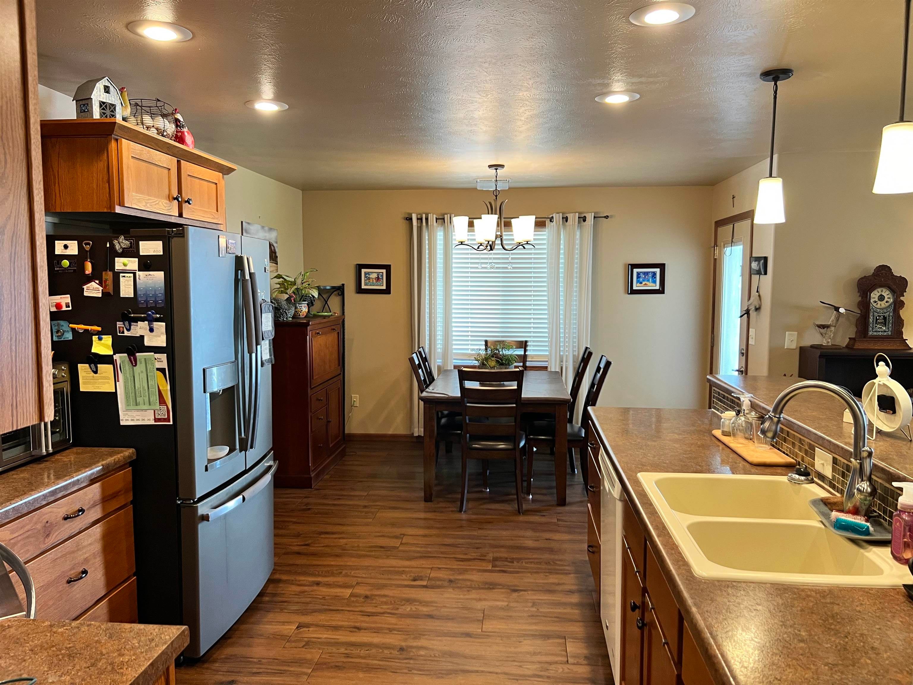 910 West Meadow Ridge Road Norfolk, NE 68701 - Photo 11 of 38 Gallery Image 11