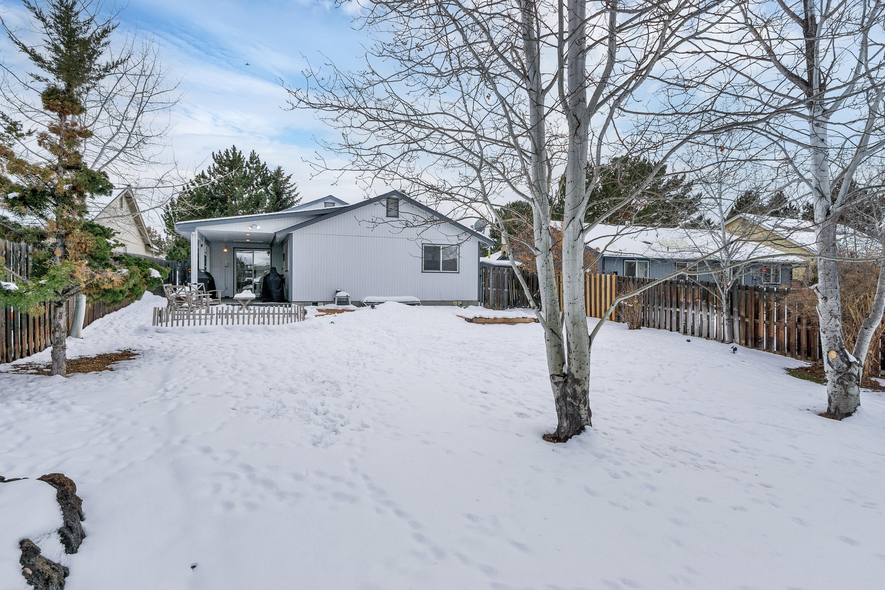 20782 Gallop Road Bend, OR 97701 - Photo 5 of 27 Back yard.