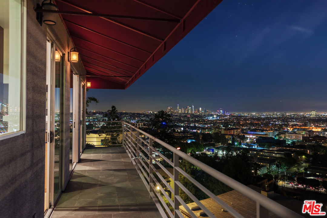 5675 Tryon Road Los Angeles, CA 90068 - Photo 1 of 24