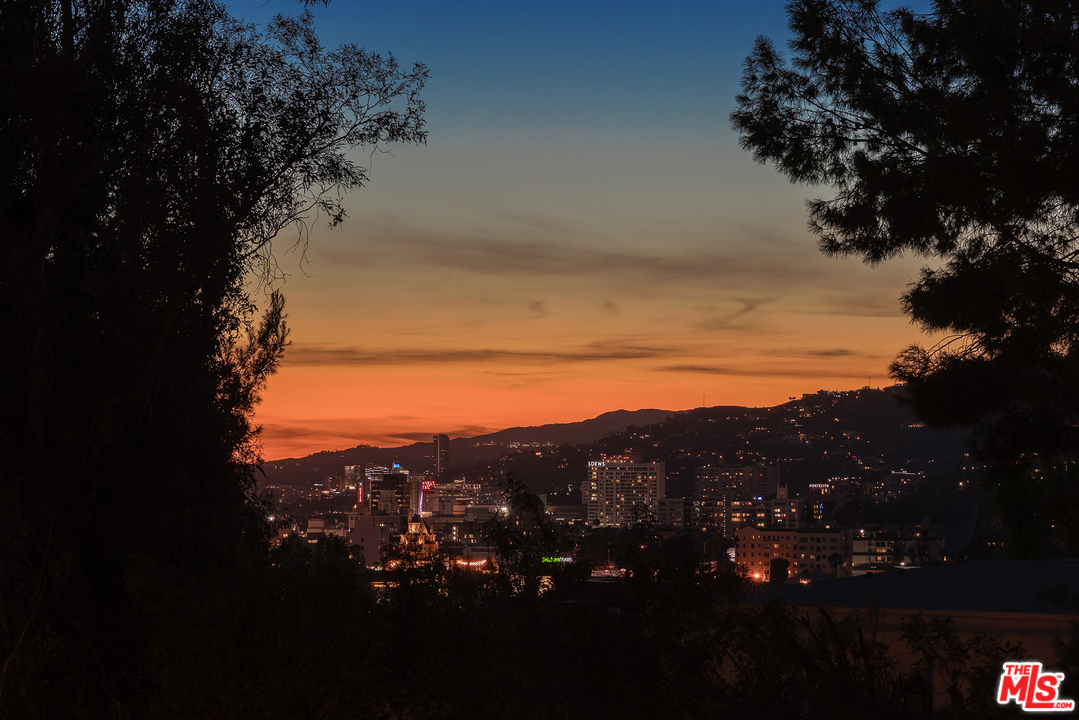 5675 Tryon Road Los Angeles, CA 90068 - Photo 23 of 24
