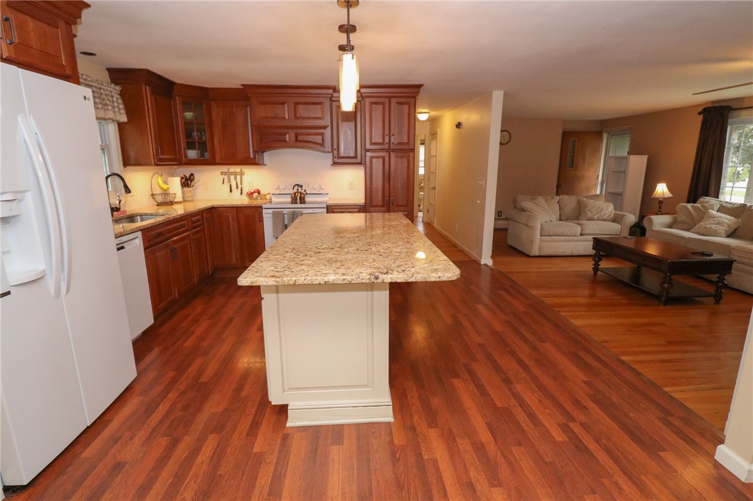 54 Old River Road Lincoln, RI 02865 - Photo 23 of 47